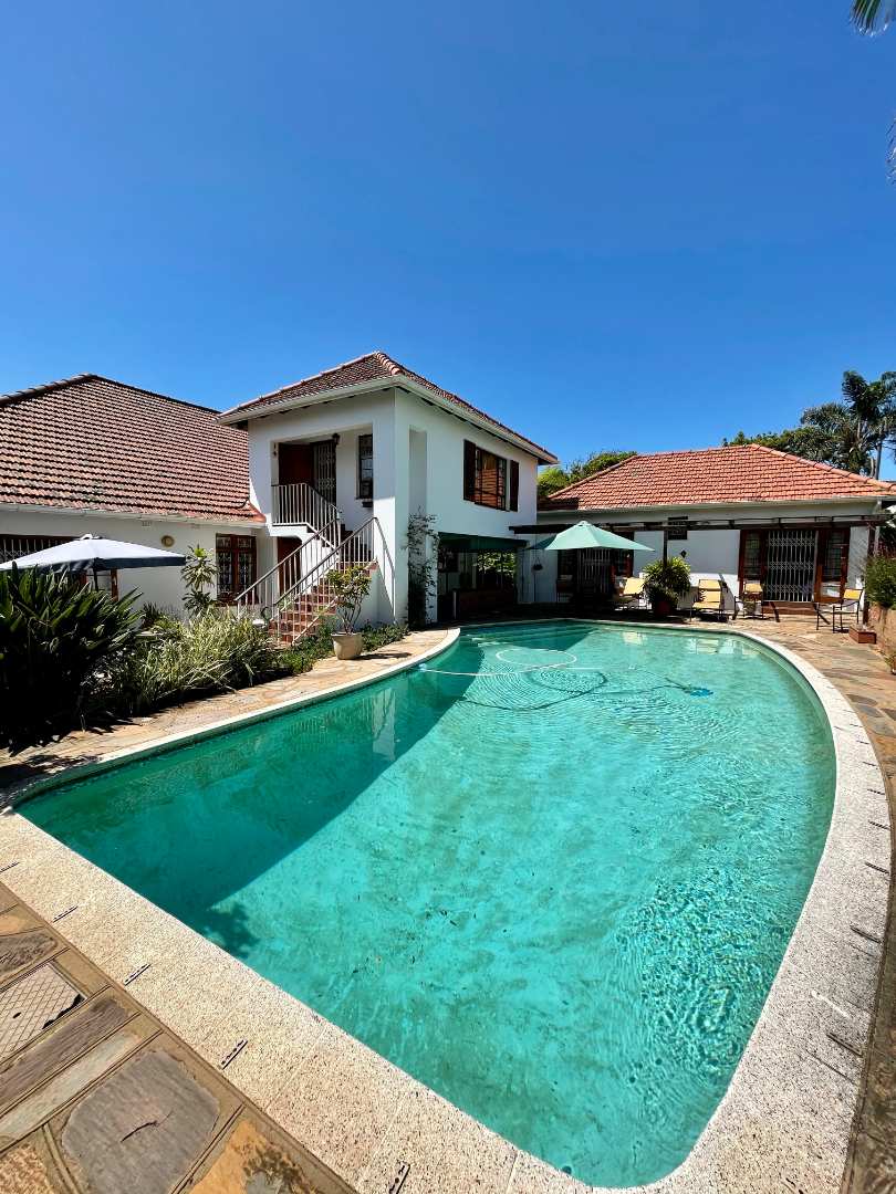 6 Bedroom House for sale in Durban North P24113546109