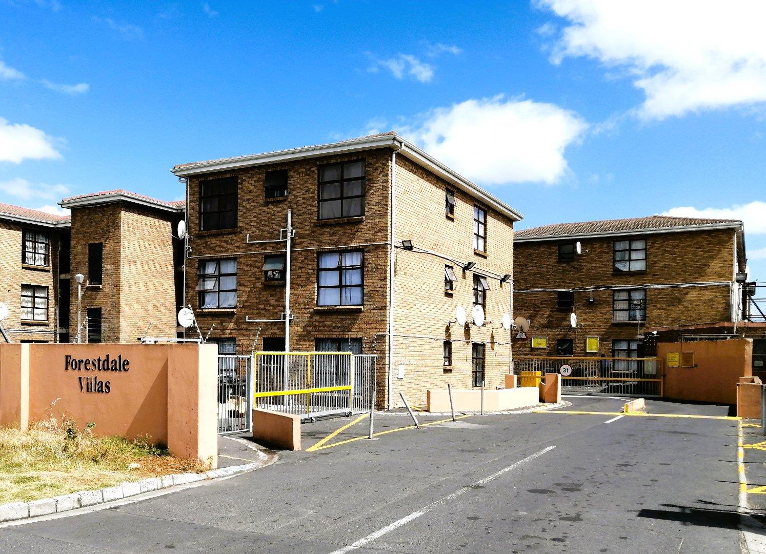 2 Bedroom Apartment / flat for sale in Ferndale P24113547622