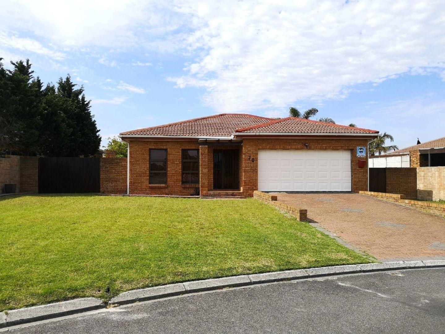 Protea Heights Property Houses for sale in Protea Heights