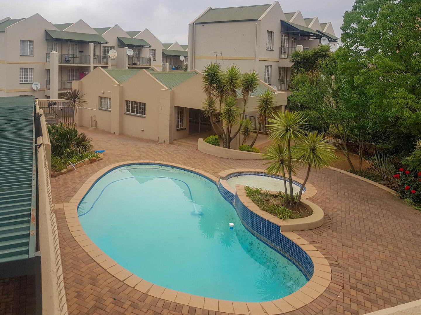 1 Bedroom Apartment / flat for sale in Horizon View 4 Aubrey Avenue