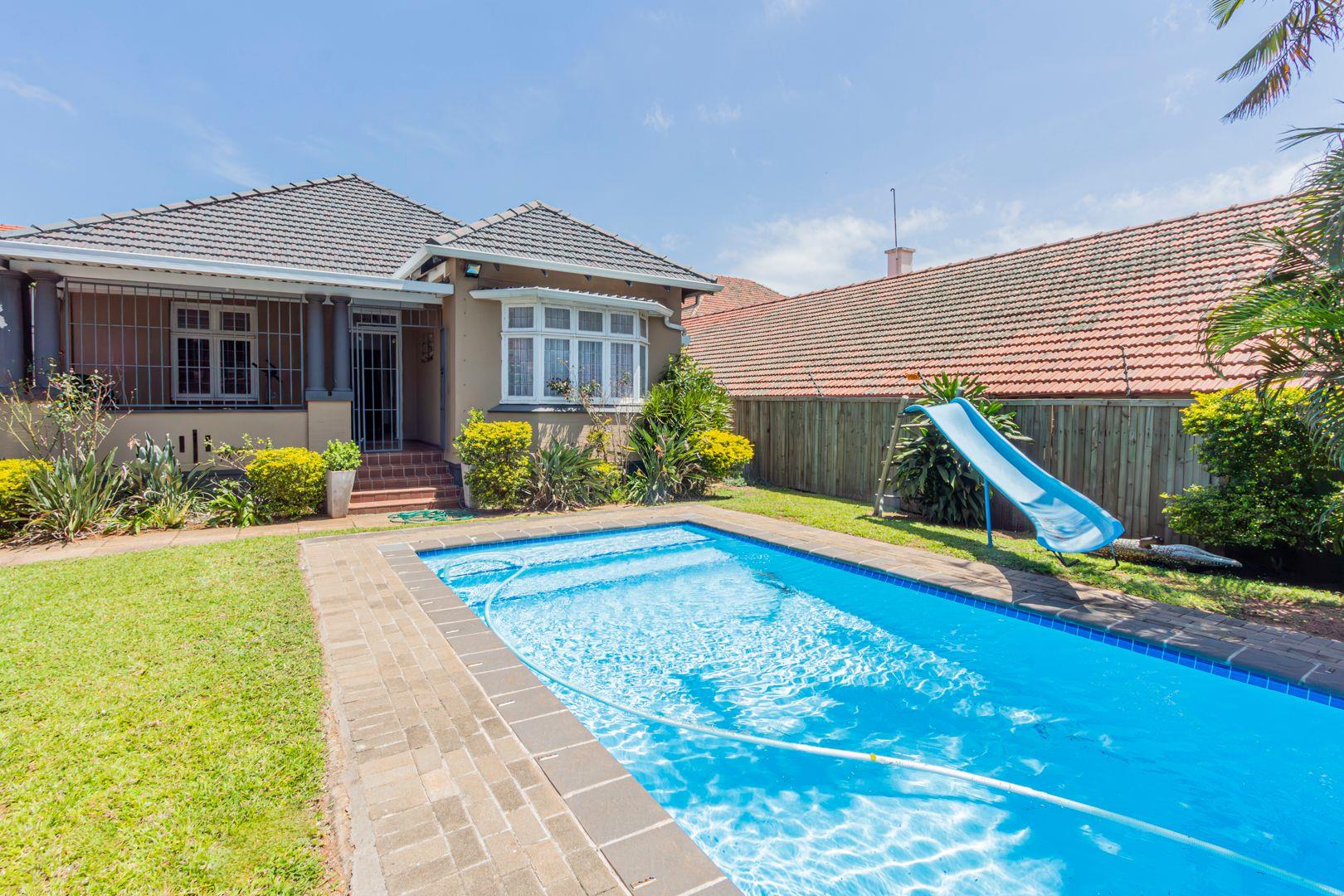 3 Bedroom House for sale in Musgrave P24113549936