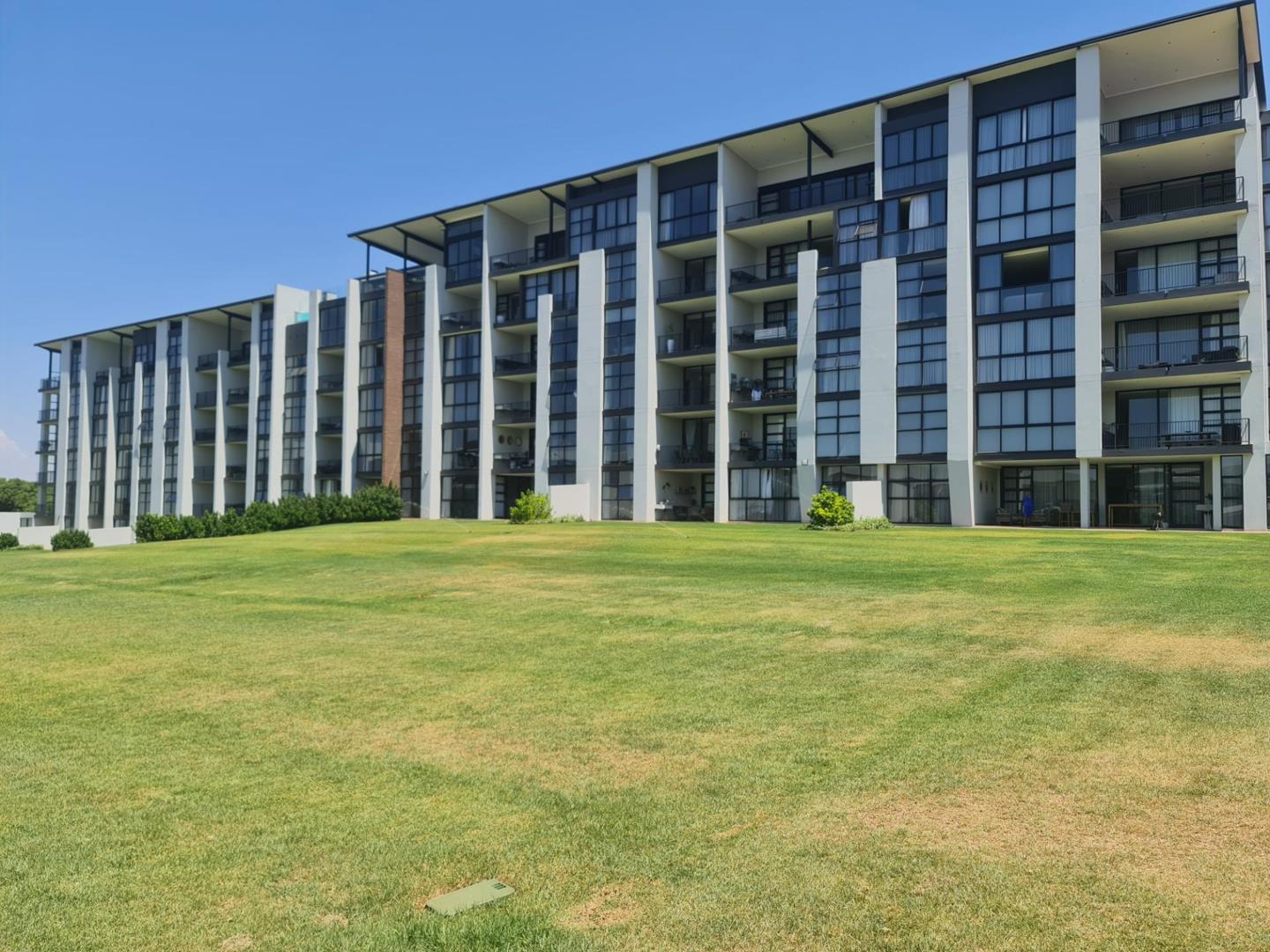 2 Bedroom Apartment / flat for sale in Midfield Estate P24113550048