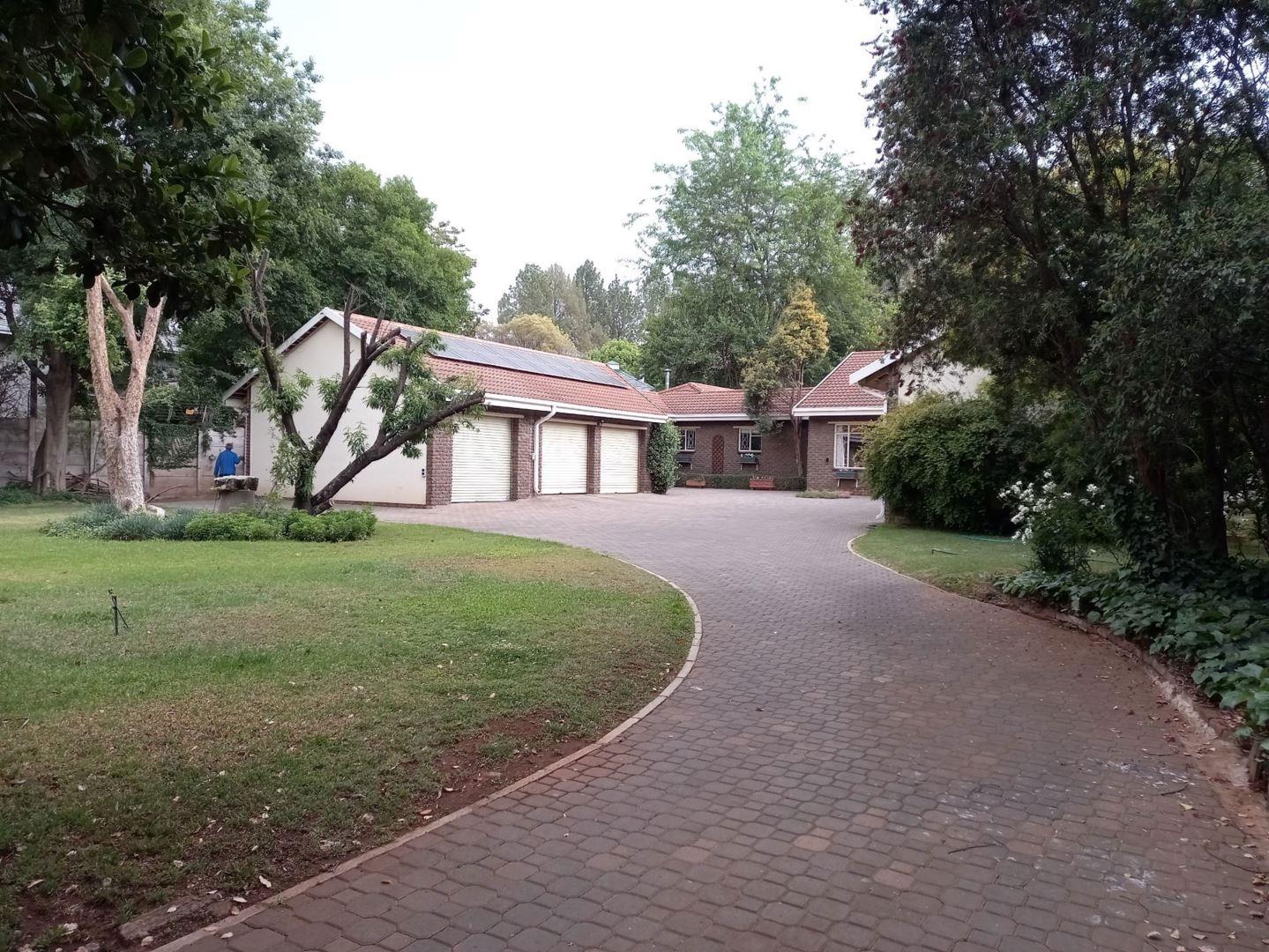 4 Bedroom House for sale in Henley On Klip 1027 Regatta Road P24