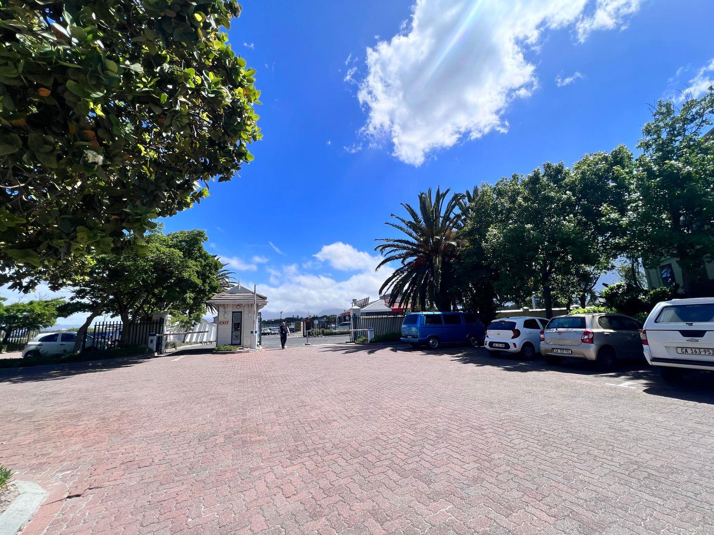Kenilworth, Cape Town Property Commercial property to rent in