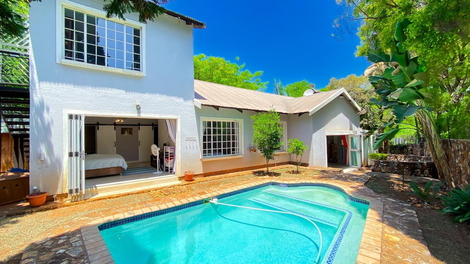 4 Bedroom House for sale in Irene P24113552131