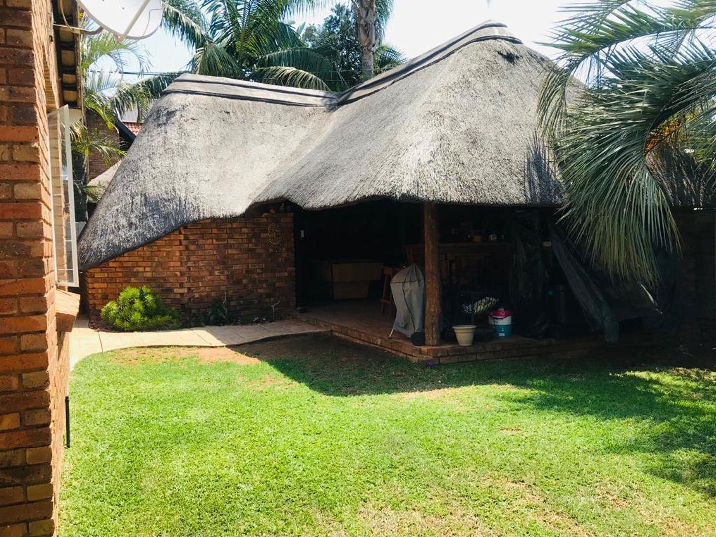 3 Bedroom House for sale in Pretoria North P24111815706