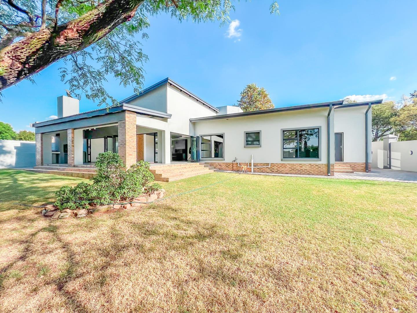 3 Bedroom House for sale in Rynfield 7b Moodie St P24113553942