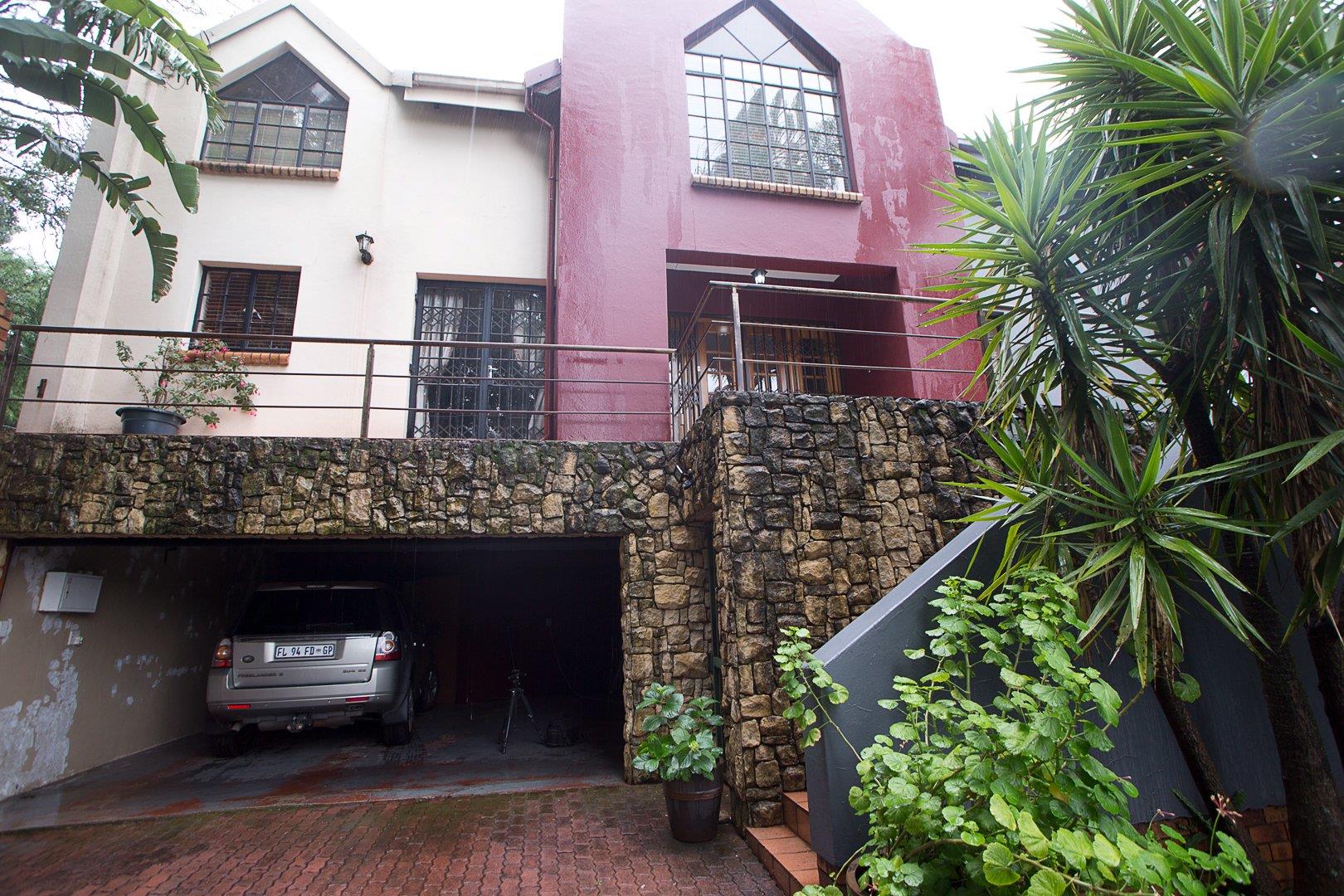 Waverley, Pretoria Property Houses for sale in Waverley, Pretoria