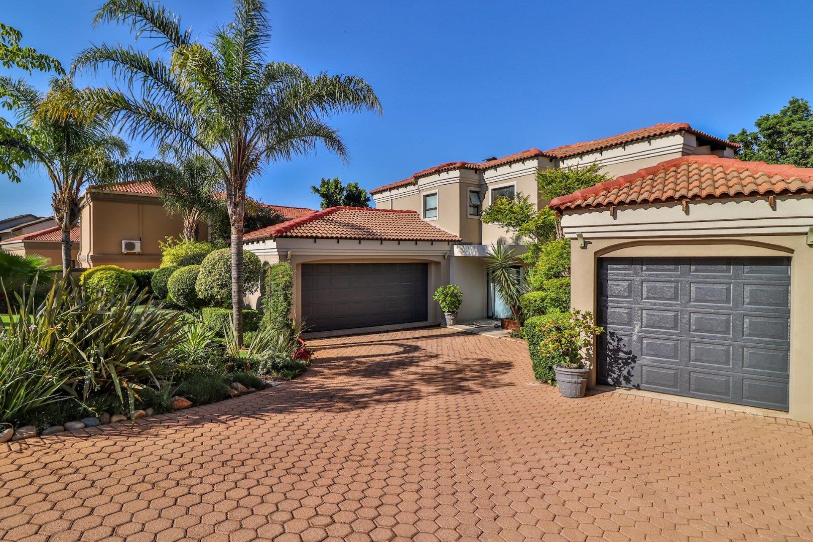 3 Bedroom House for sale in Featherbrooke Estate 29/965 Spekvretersenes Street P24113552337