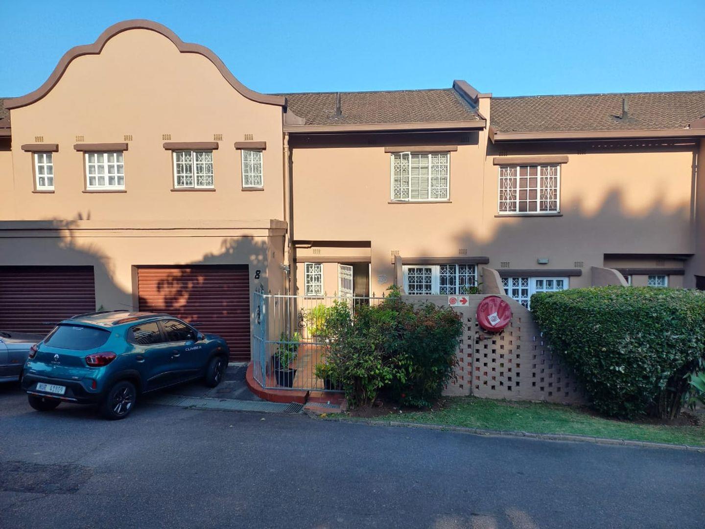 Malvern, Queensburgh Property Townhouses for sale in Malvern