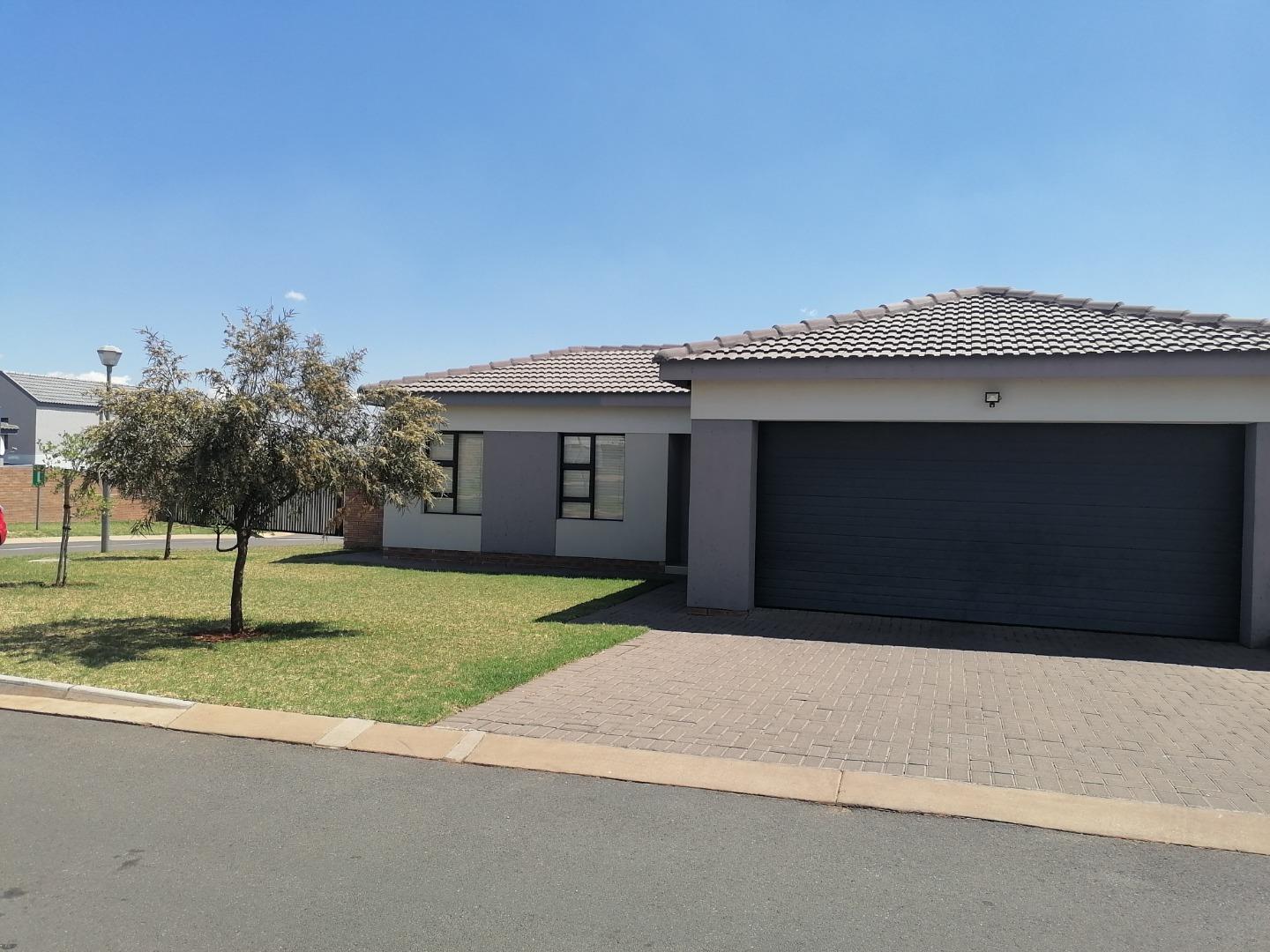 Thatchfield Estate Property Property and houses for sale in