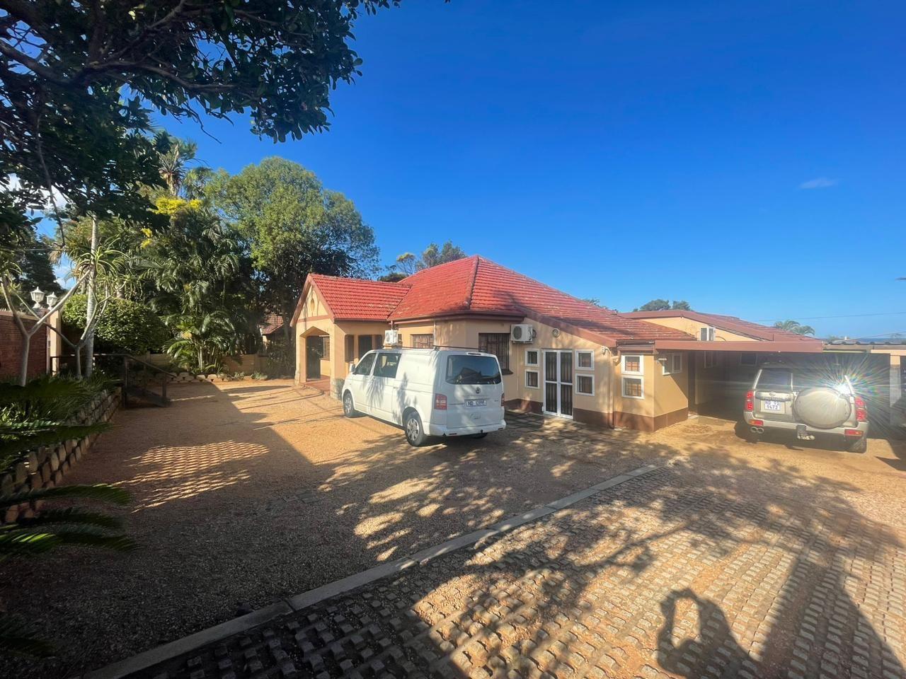 Commercial property to rent in Durban North P24113563077