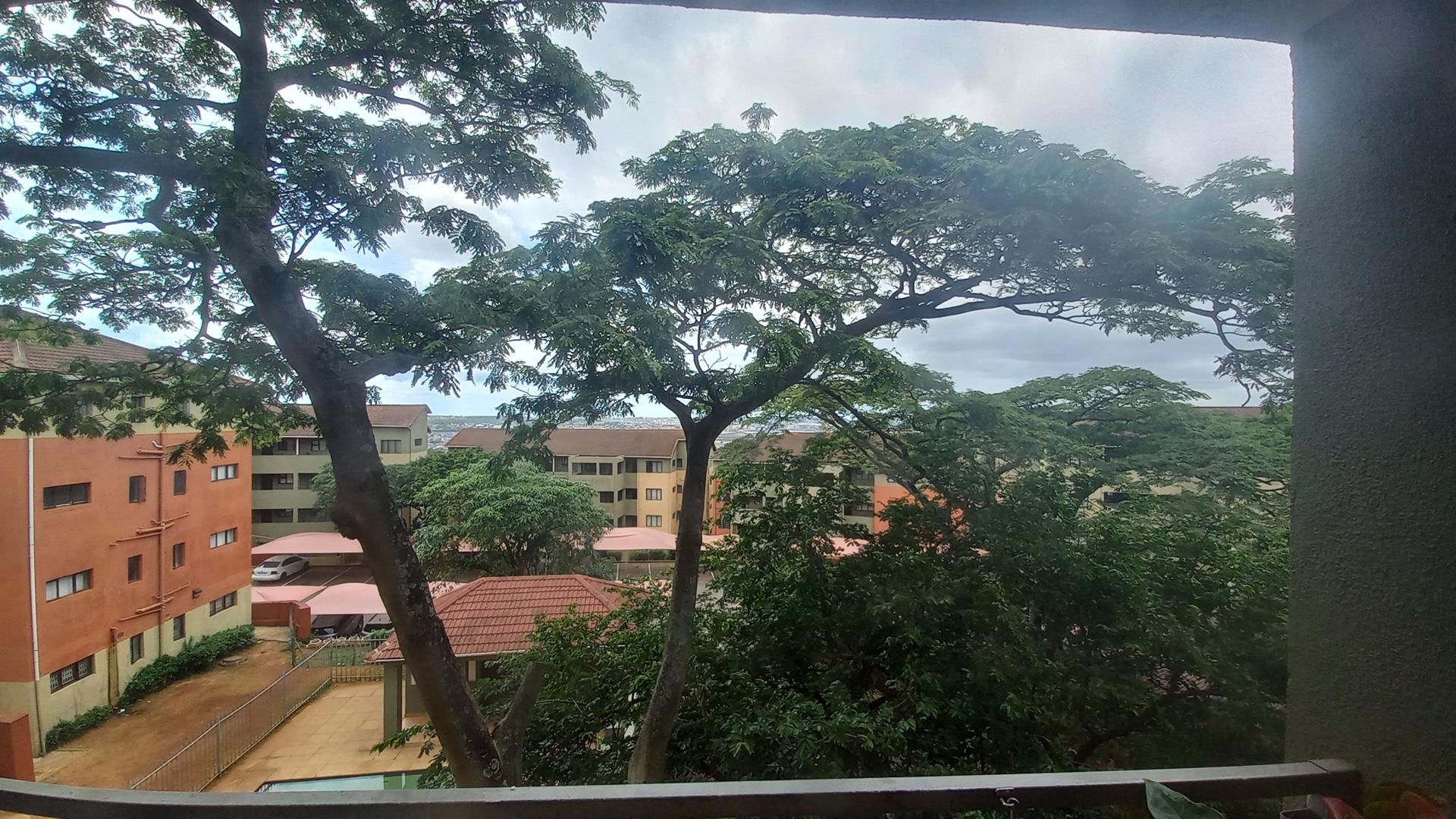 Montclair, Durban Property Apartments / flats to rent in Montclair