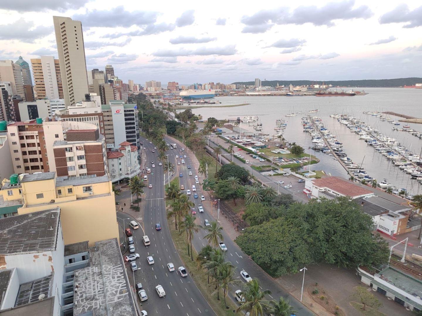 Apartment / flat for sale in Durban Central P24113563921