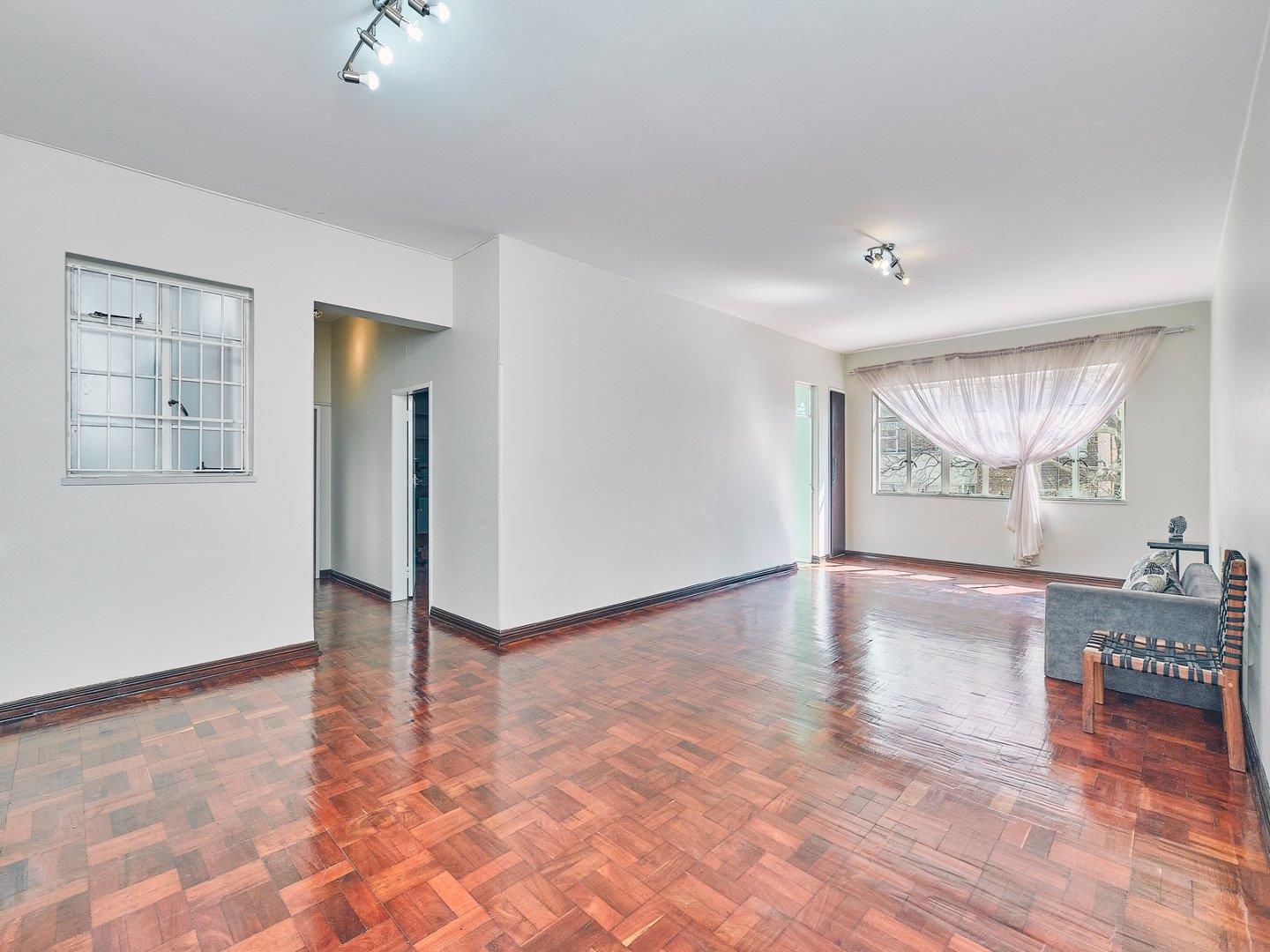 3 Bedroom Apartment / flat for sale in Killarney P24113568723