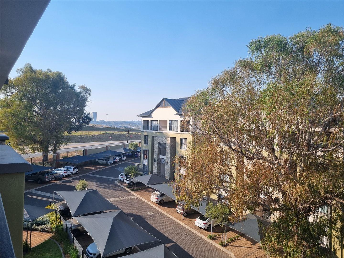 1 Bedroom Apartment / flat for sale in Waterfall . ., 299 Kikuyu, Maxwell Dr P24112555046