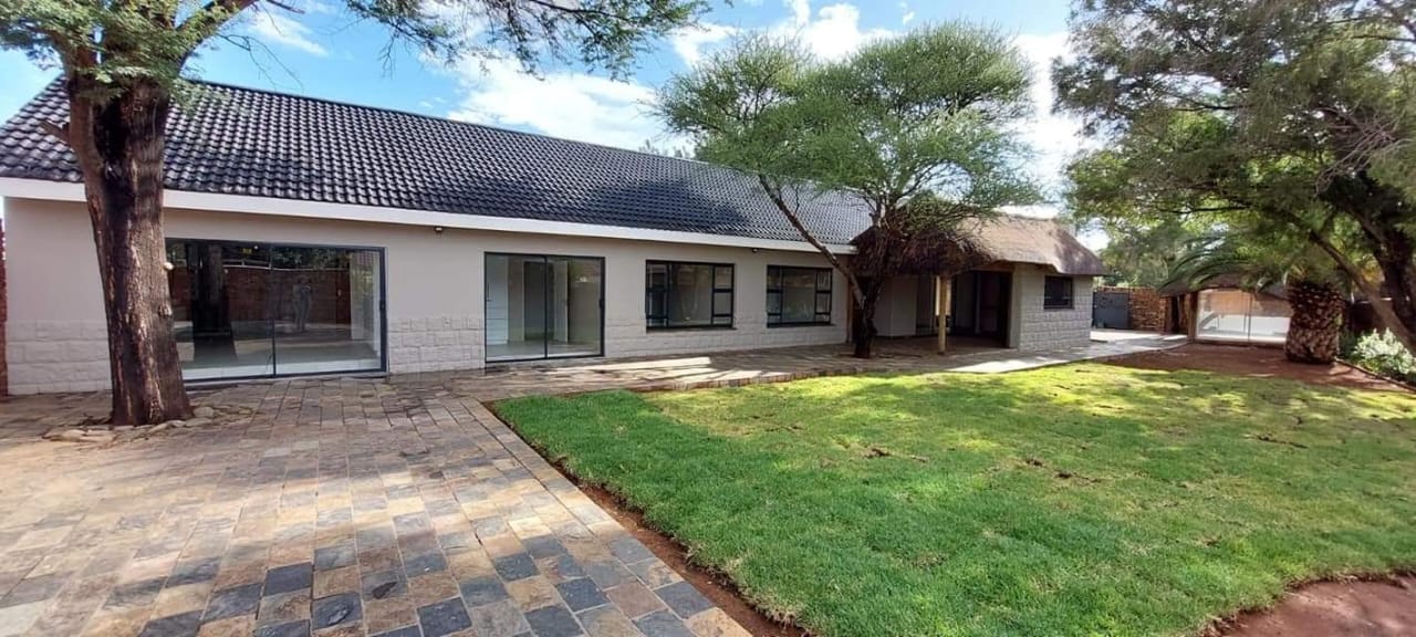 Hadison Park Property Property and houses for sale in Hadison Park