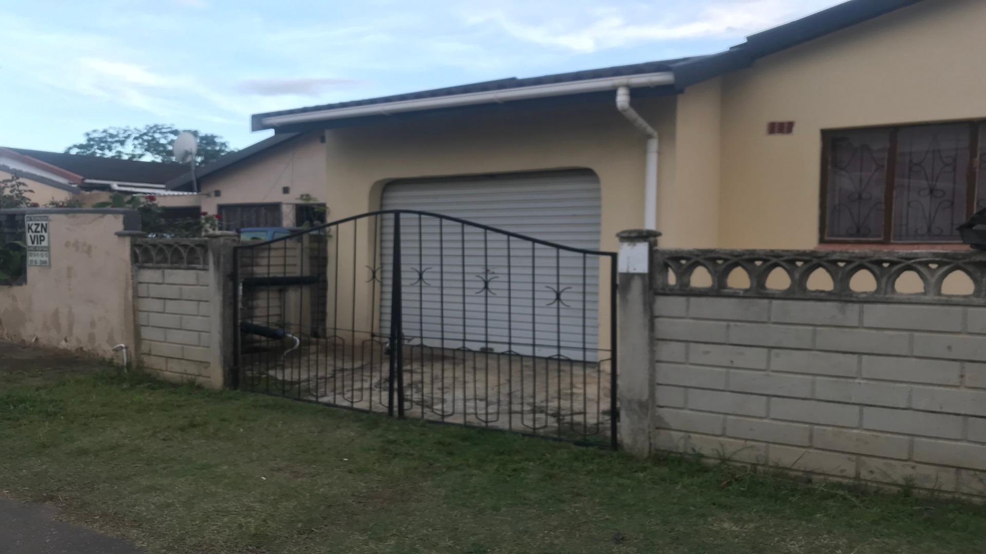 3 Bedroom House for sale in Palmview P24113571403