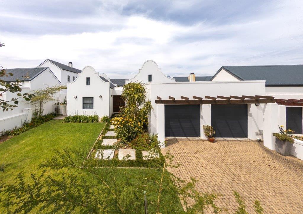Helderberg Property Houses for sale in Helderberg