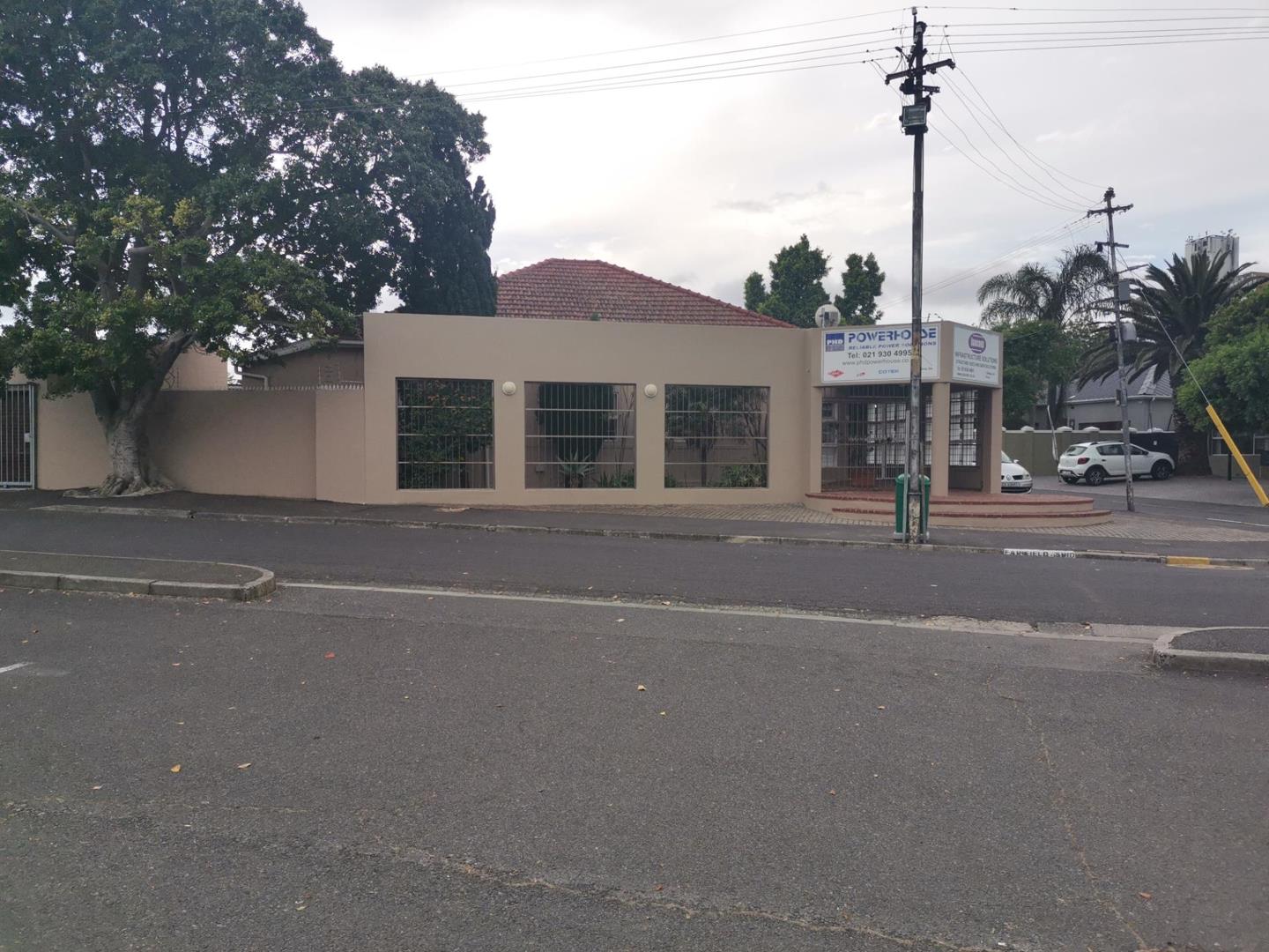Commercial property to rent in Parow Central P24113575314