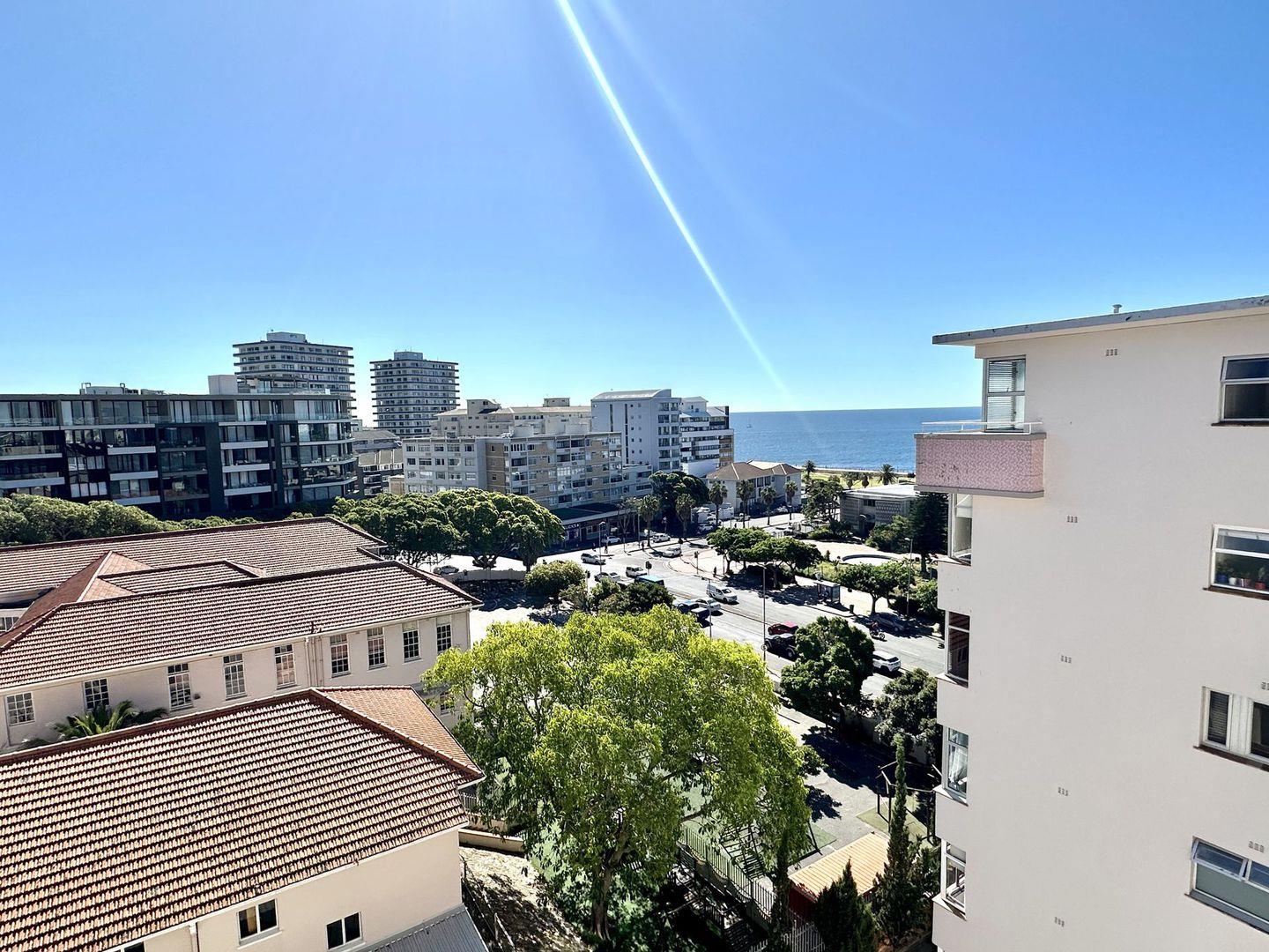 Green Point, Cape Town Property Apartments / flats for sale in Green