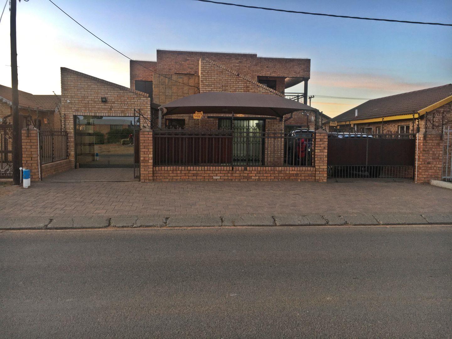 4 Bedroom House for sale in Grasslands P24113578241