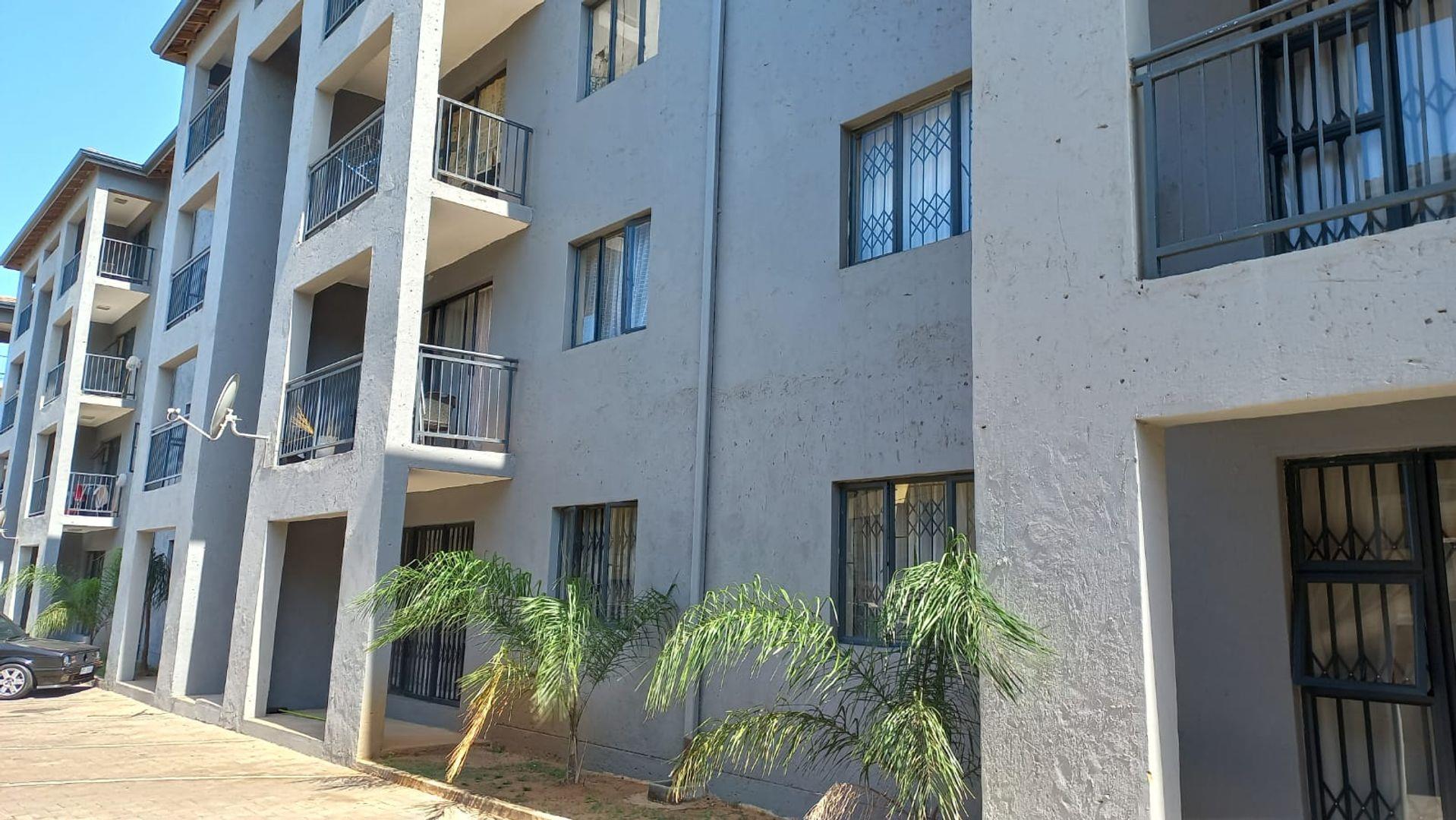 Montclair, Durban Property Apartments / flats for sale in Montclair