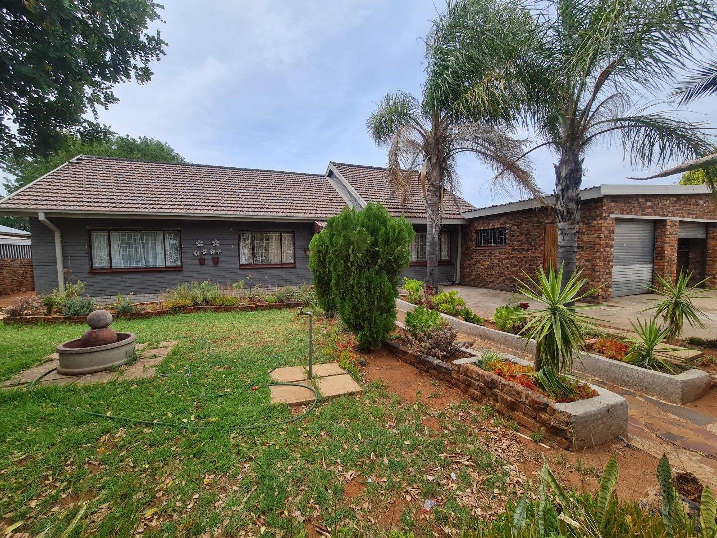 Hadison Park Property Property and houses for sale in Hadison Park