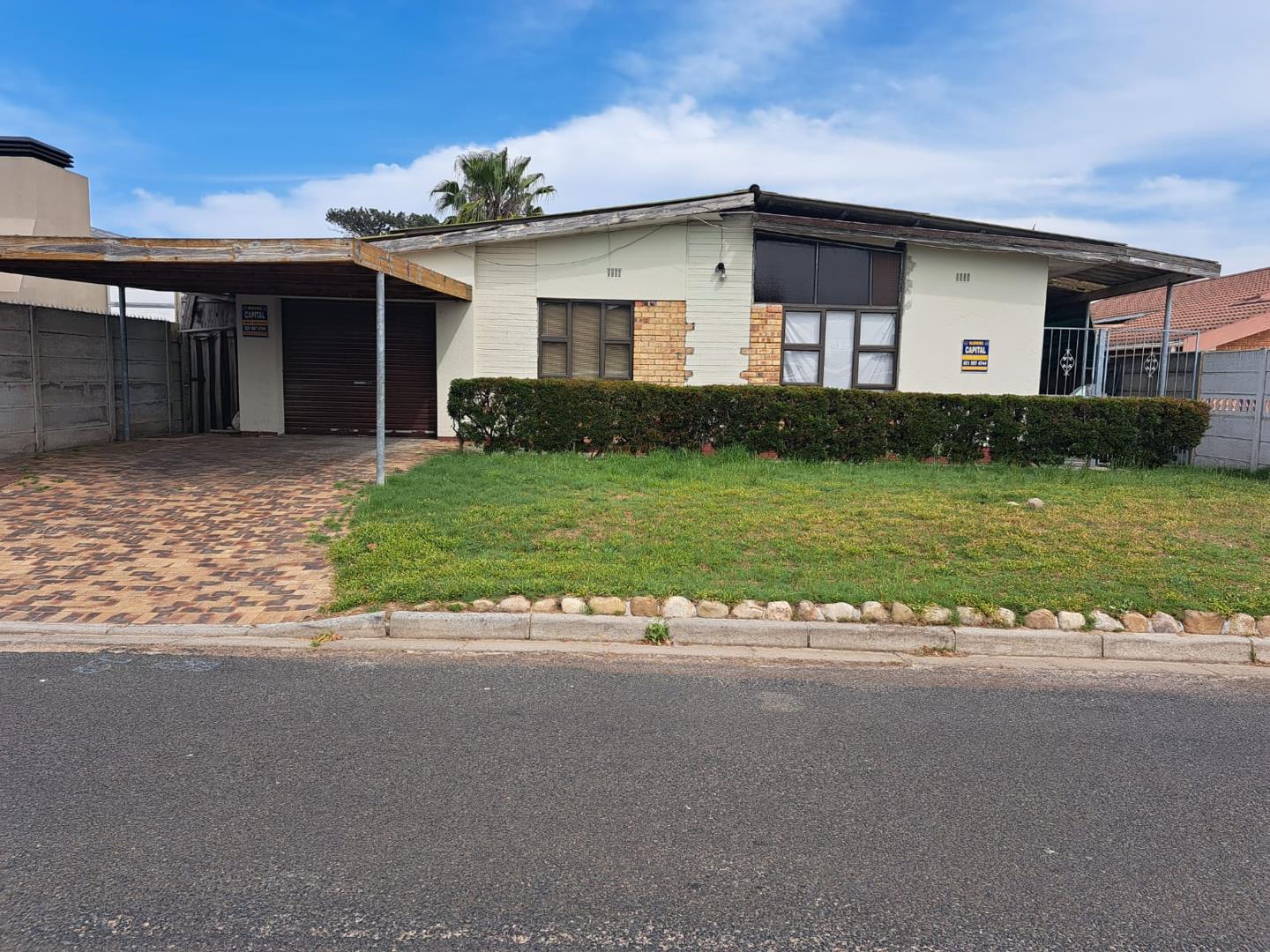 Peerless Park Property Property and houses for sale in Peerless Park