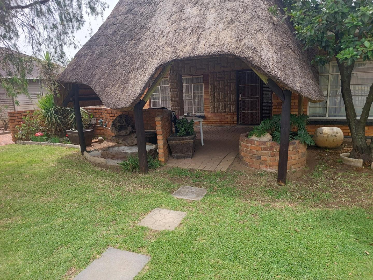 Vereeniging Central Property Property and houses to rent in