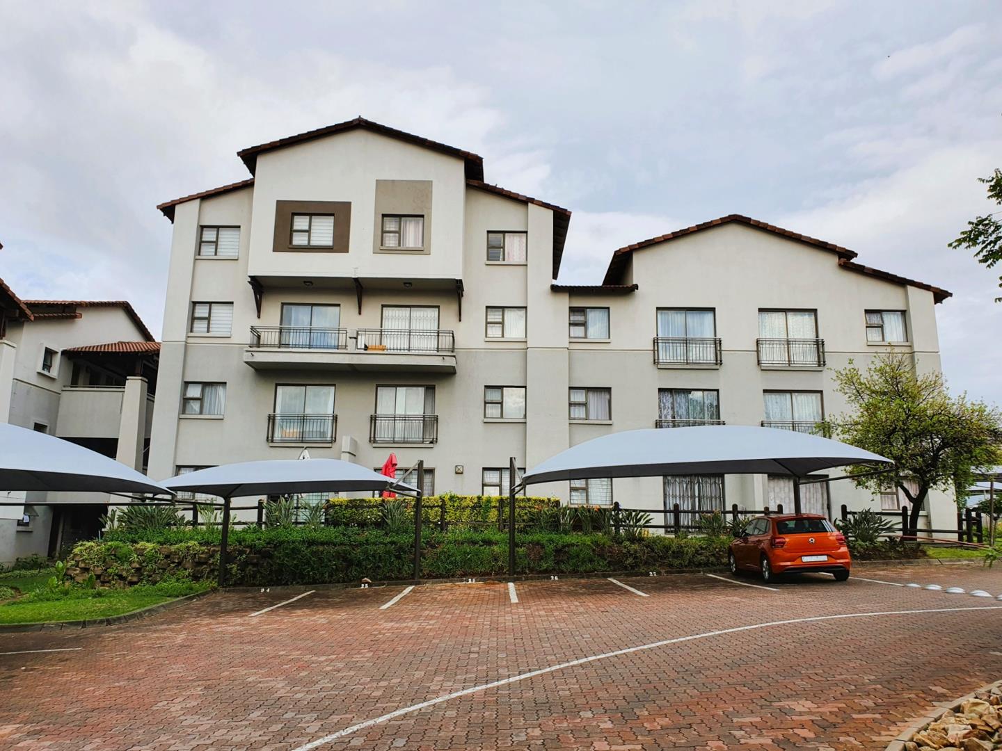 1 Bedroom Apartment / flat for sale in Sunninghill P24113588916
