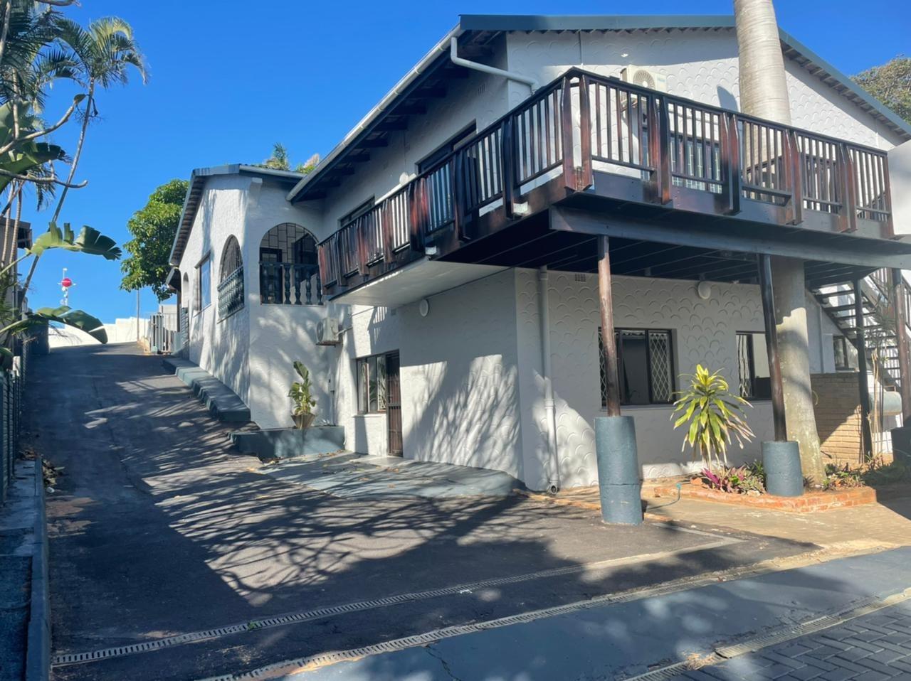 8 Bedroom House for sale in Salt Rock 12 Ocean Drive P24113584111