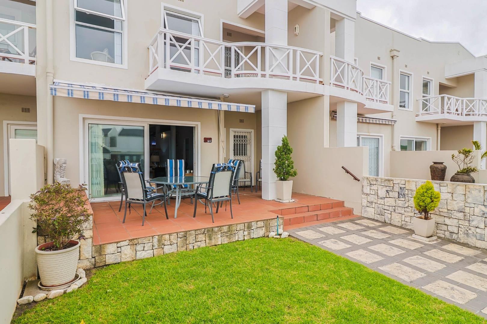 Townhouses for sale in Hermanus Hermanus Property