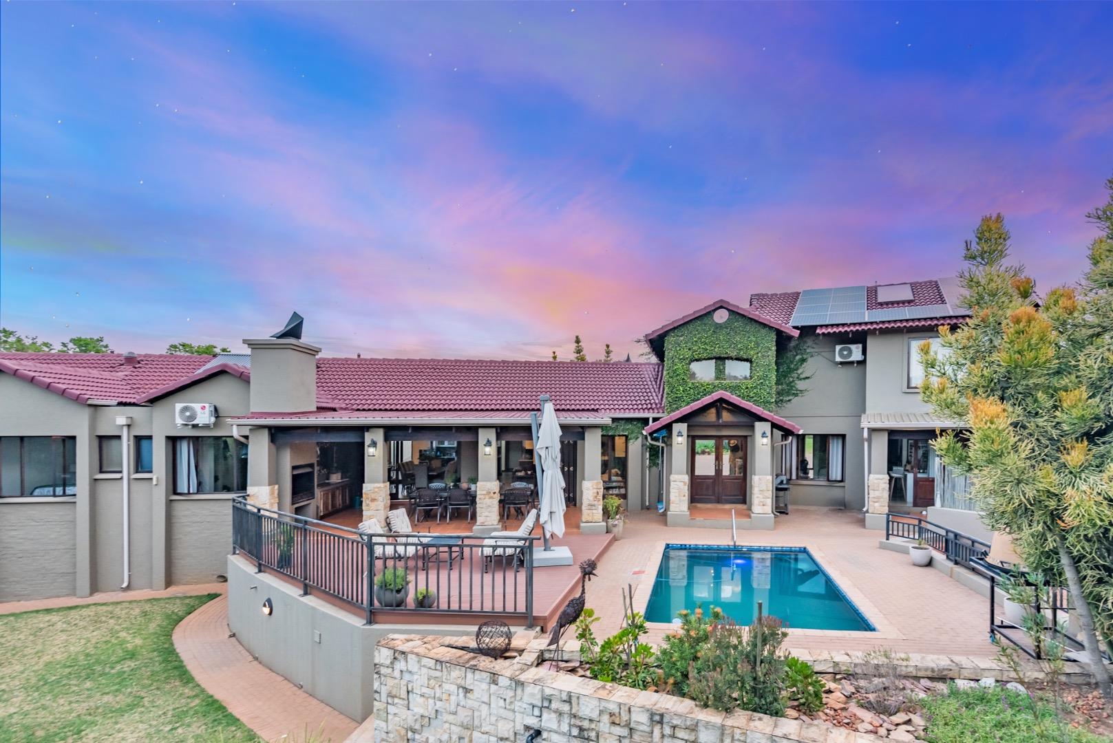 5 Bedroom House for sale in Mooikloof Equestrian Estate Mooikloof