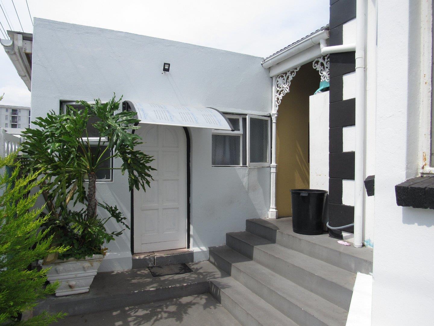 7 Bedroom House for sale in Observatory P24113013236