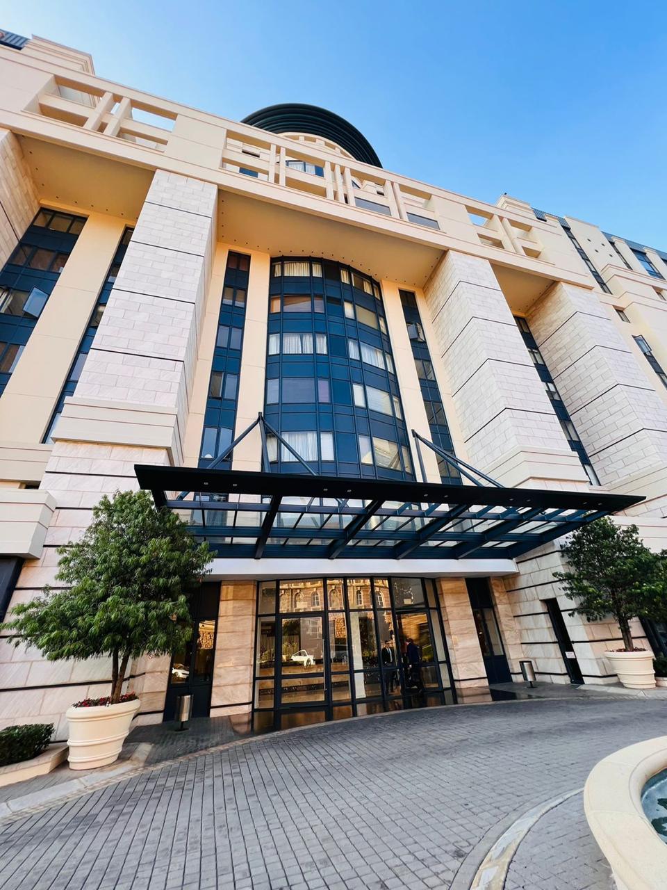 3 Bedroom Apartment / flat for sale in Morningside Manor 8 w Rd