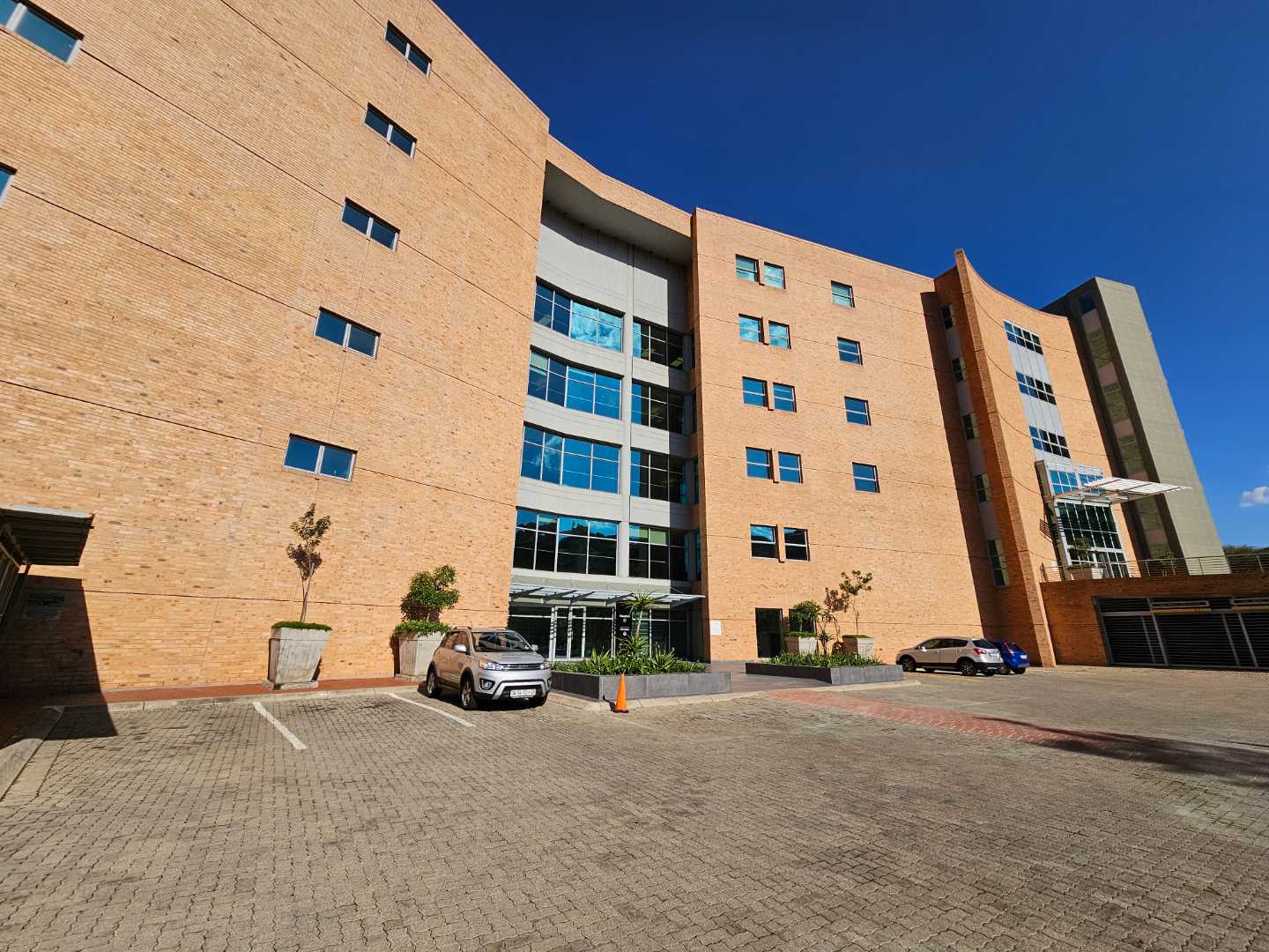 Constantia Kloof, Roodepoort Property Property and houses to rent in