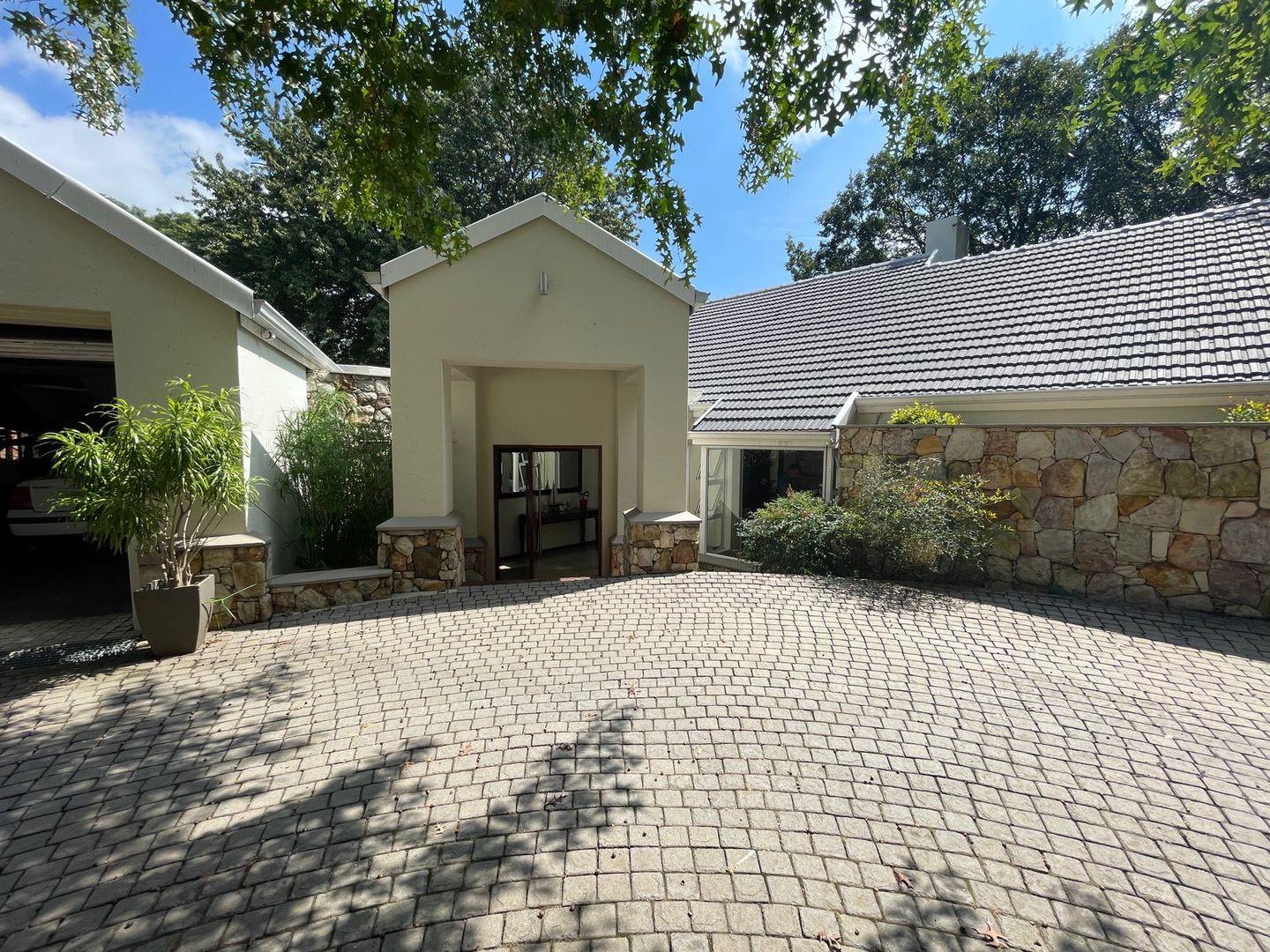 Commercial property to rent in Ferndale 1 La Couronne Medical