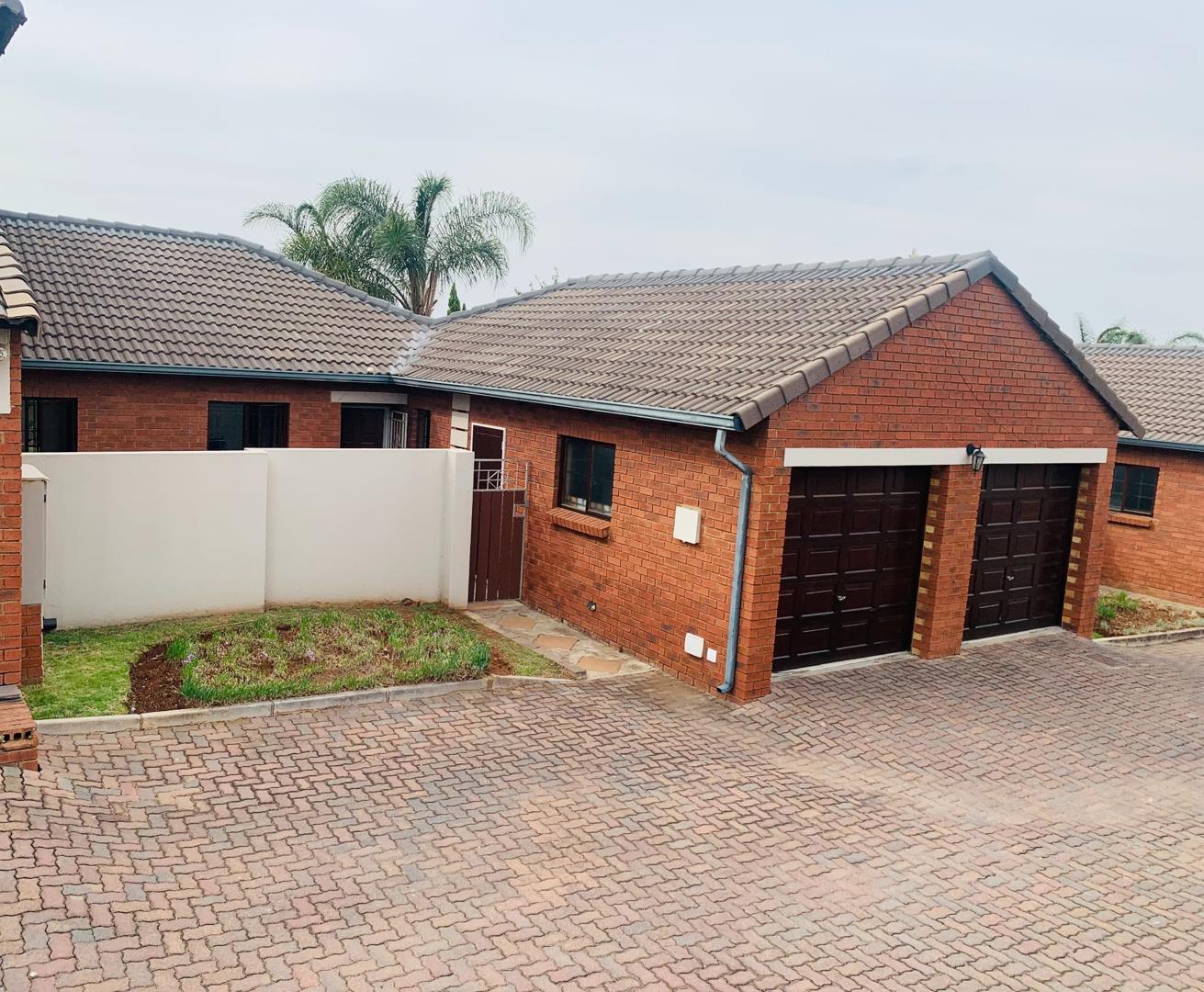 2 Bedroom House for sale in Sagewood 4 Crescent Wood Country Estate