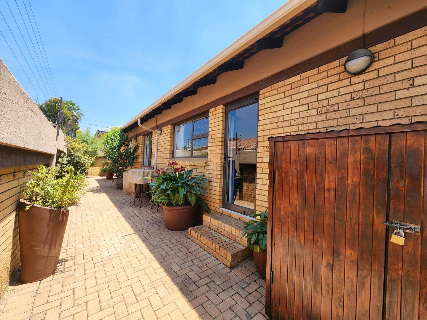 New Redruth Property Property and houses for sale in New Redruth