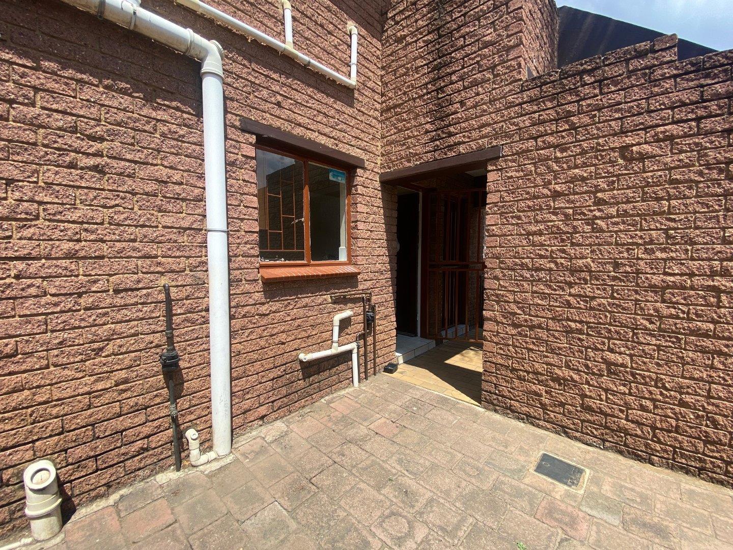 Mayberry Park Property Property and houses to rent in Mayberry Park