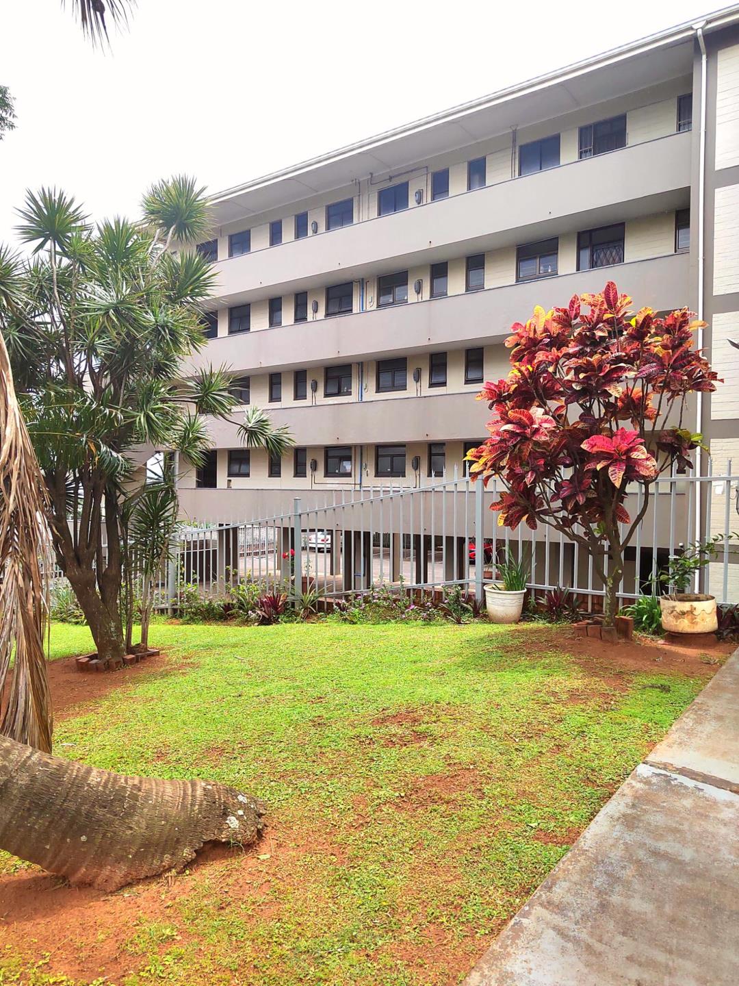 2 Bedroom Apartment / flat for sale in Bluff P24113603893