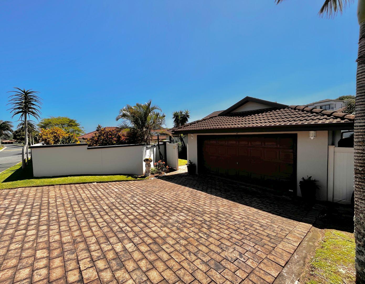 3 Bedroom House for sale in Shelly Beach P24112500490