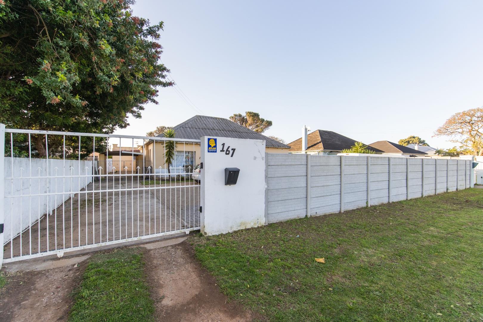 6 Bedroom House for sale in Walmer 167 Villiers Road P24113604748