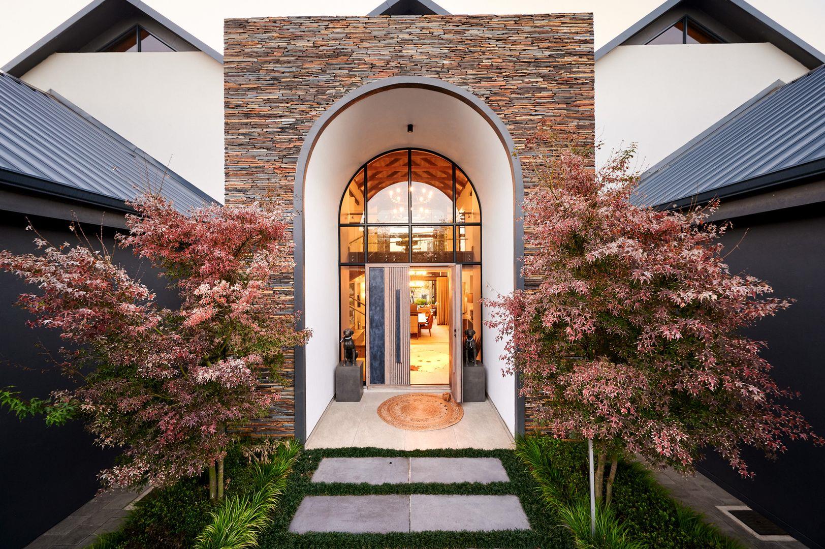 4 Bedroom House for sale in Waterfall Country Estate 3224 Waterfall