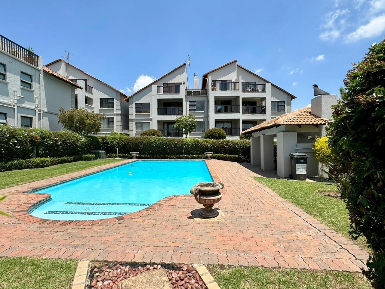 2 Bedroom Apartment / flat for sale in Sunninghill P24113610751