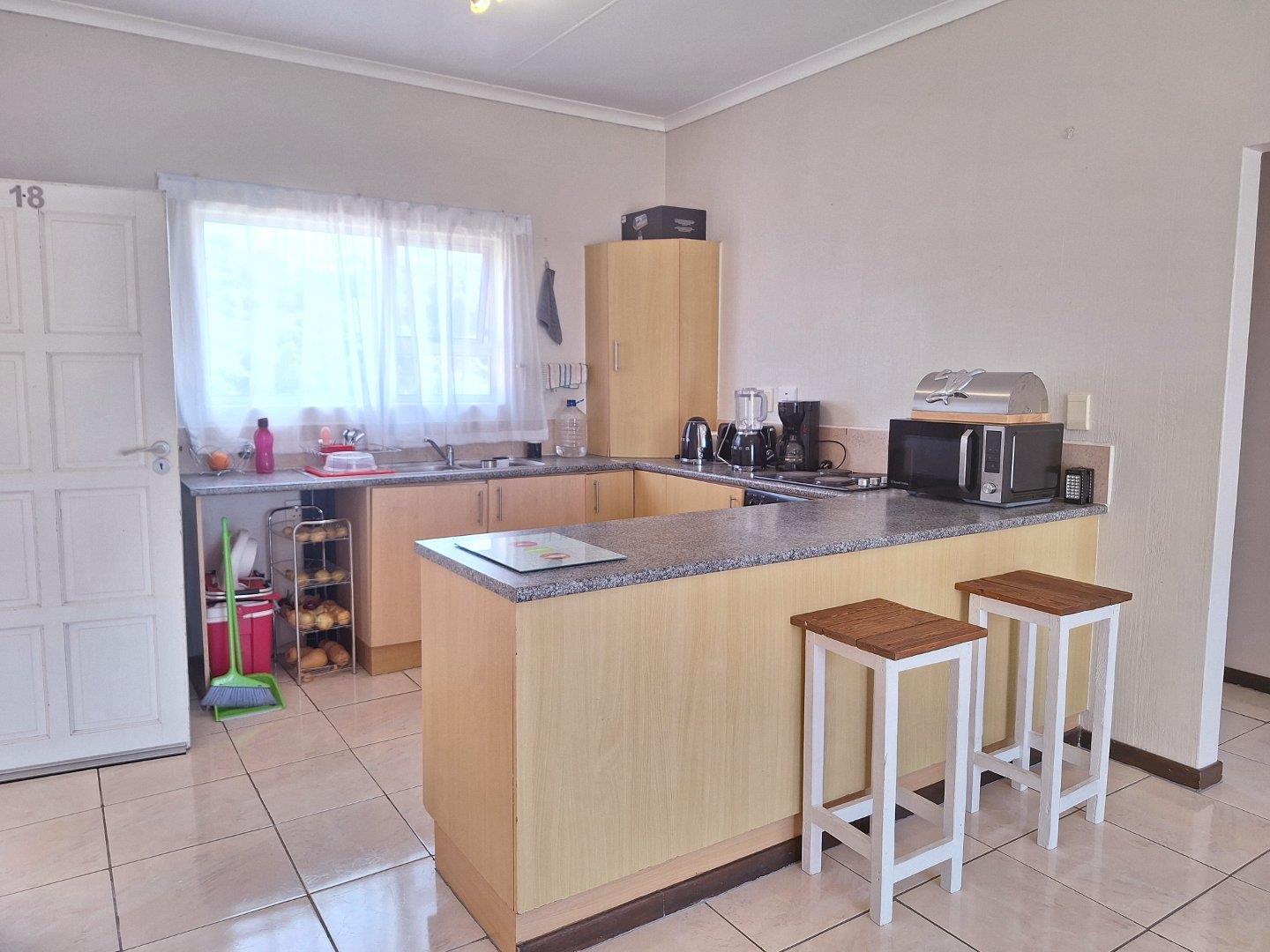 Apartments / flats to rent in East London East London Property