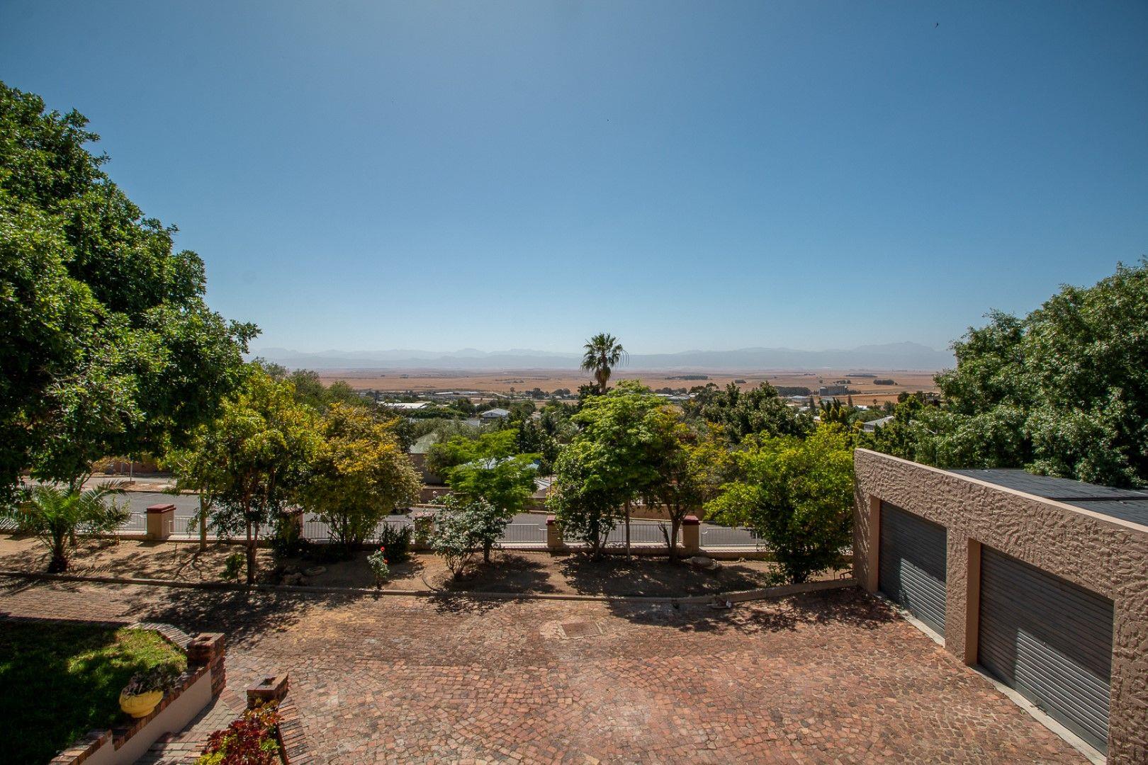 4 Bedroom House for sale in Piketberg 12 Tuin Street P24113612809