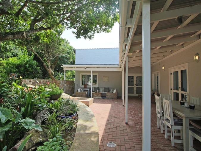 4 Bedroom House to Rent in Kenton On Sea