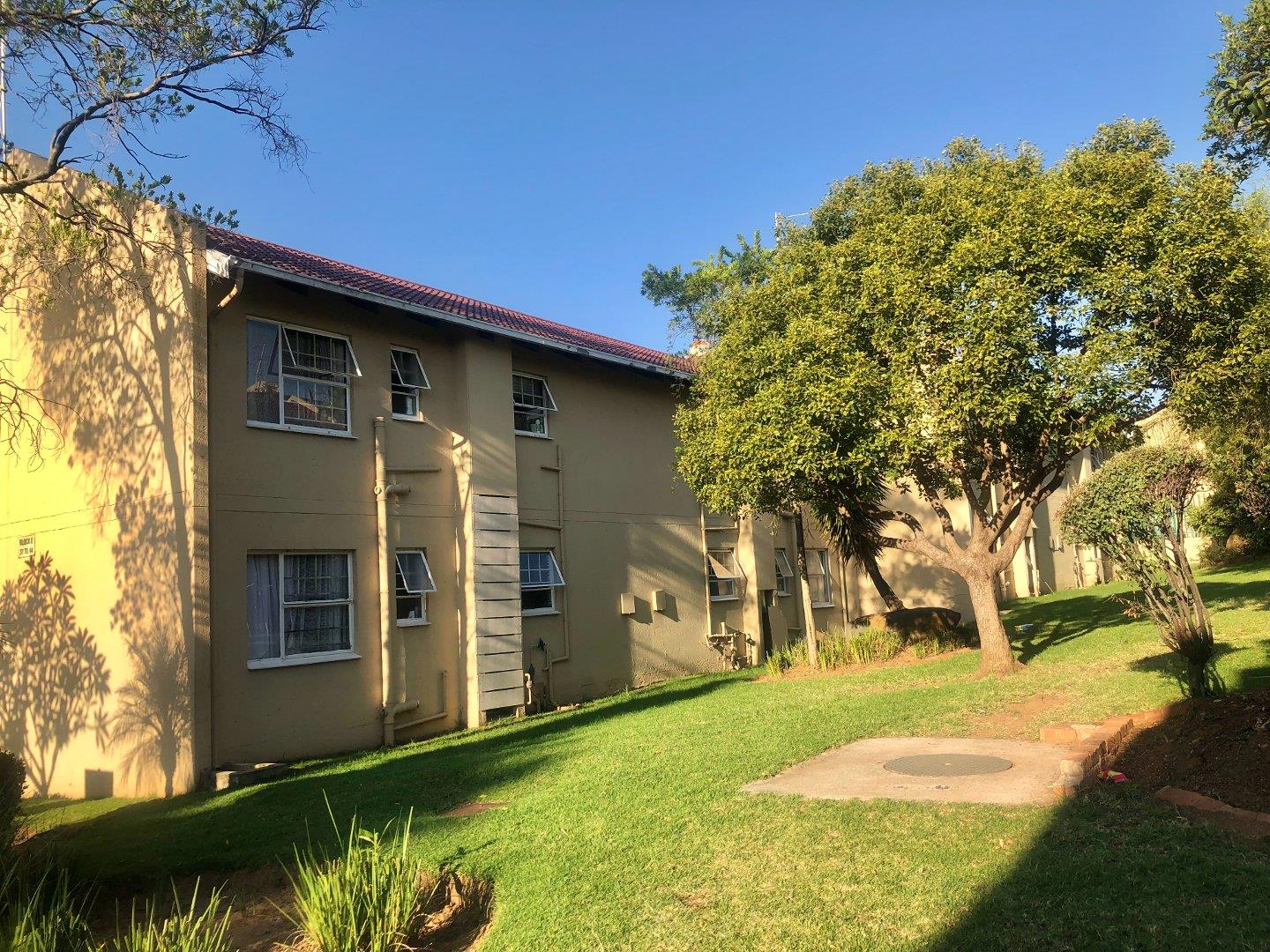 3 Bedroom Apartment / flat for sale in Vorna Valley P24113614282